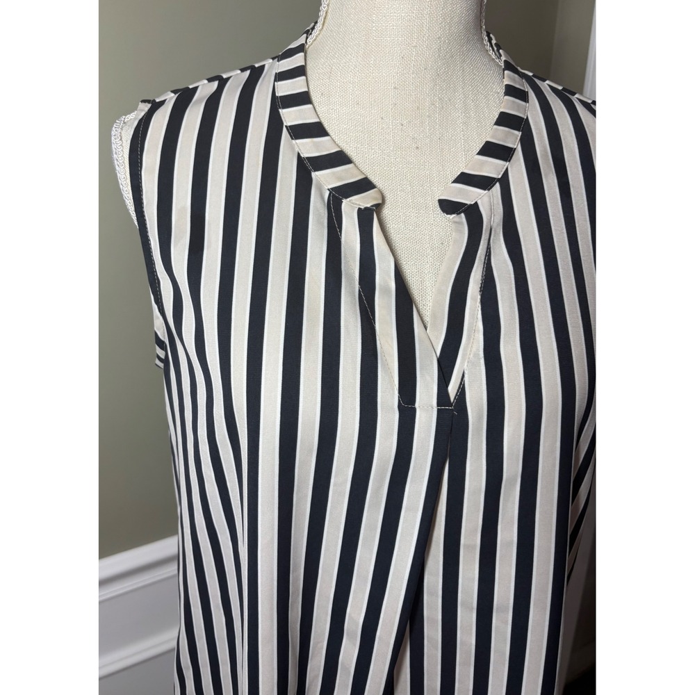 Timeson Womens Black cream White Striped Sleeveless V-Neck Blouse Size M